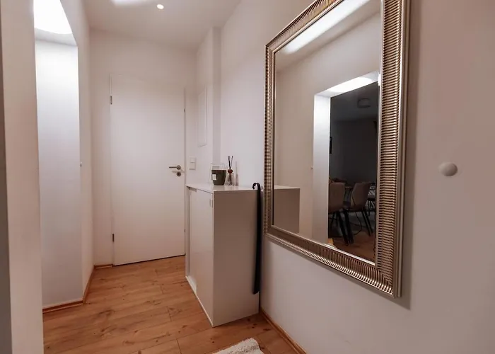 Classic & Cream - Netflix - Wifi - - 4 Person *